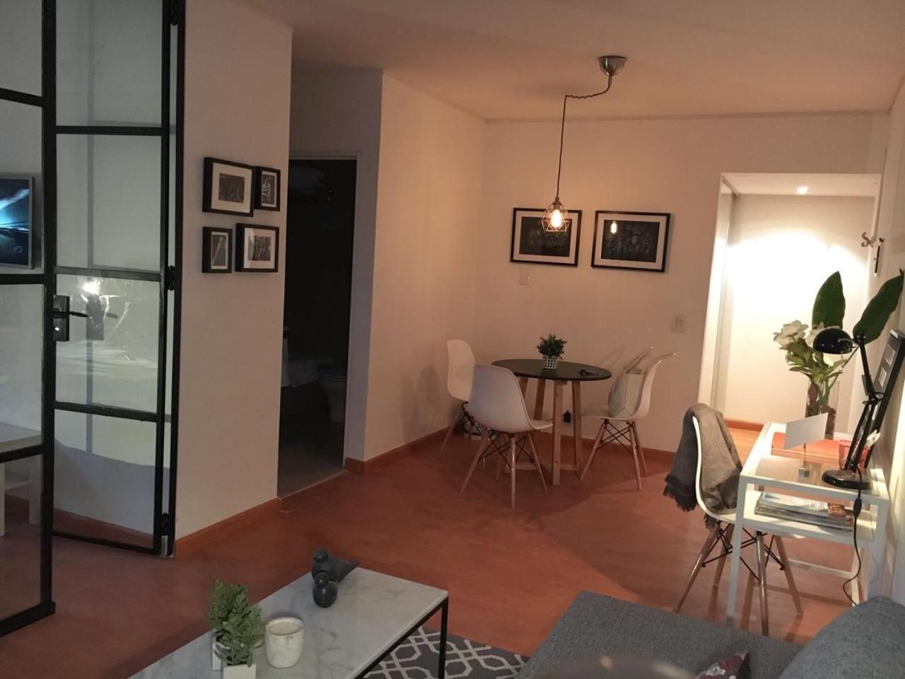 Beautiful Bright Cozy - Great Location *